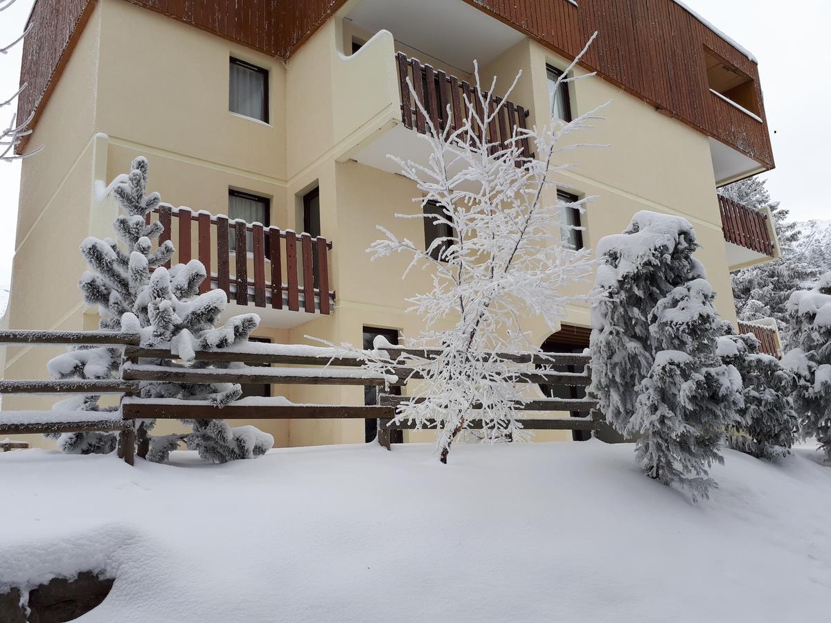 Hotel Vvf Les 7 Laux Massif De Belledonne Prapoutel Esterno foto